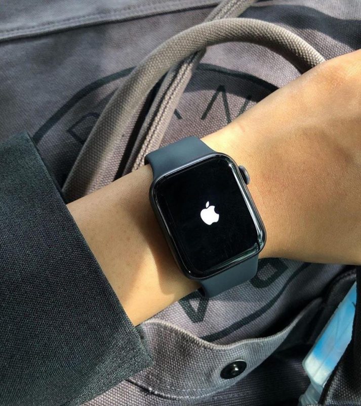 apple watch seri 4 7979 1